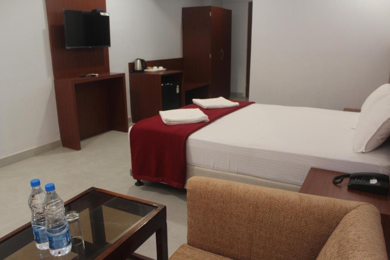 Hotel Janaki Pride Puri Exterior foto