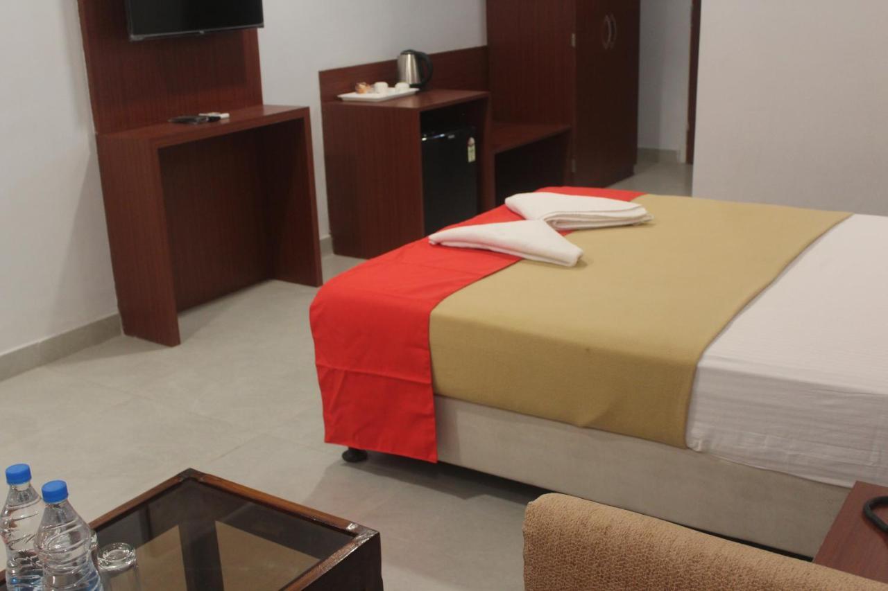 Hotel Janaki Pride Puri Exterior foto